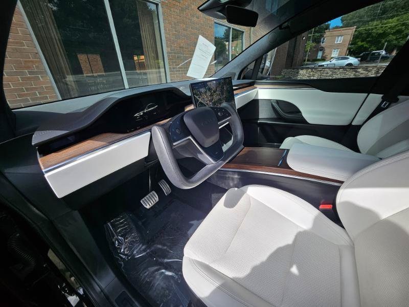 Used 2022 Tesla Model X AWD/4WD image 37
