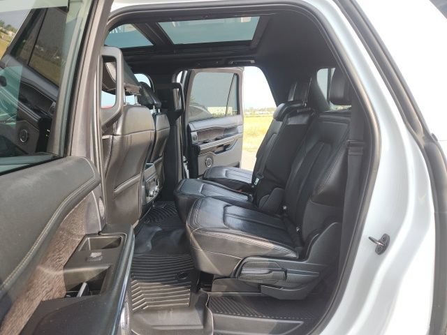 Used 2021 Ford Expedition Max Limited AWD/4WD image 16