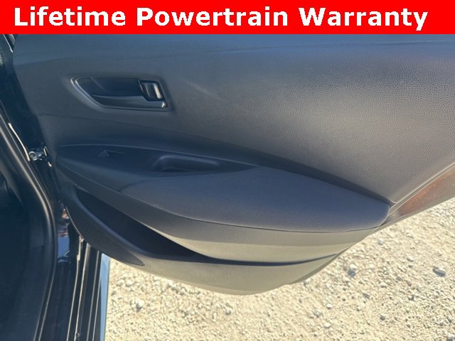 Used 2023 Toyota Corolla LE image 19