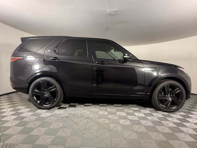 New 2025 Land Rover Discovery Metropolitan Edition AWD/4WD image 9
