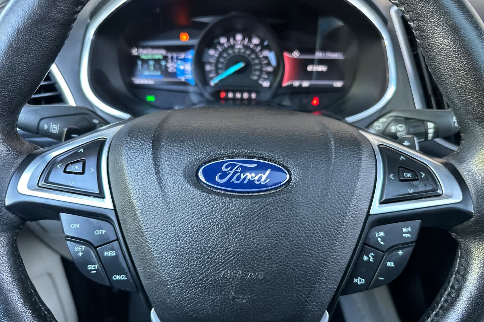 Used 2015 Ford Edge Titanium w/ Equipment Group 302A FWD image 26