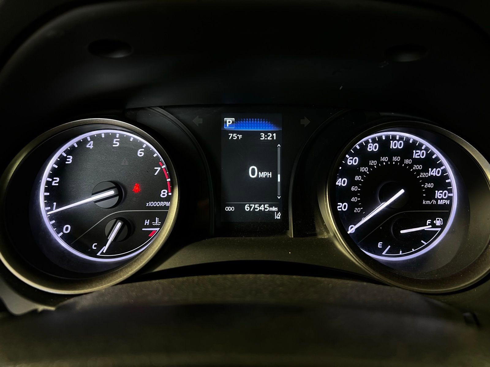 Used 2023 Toyota Camry SE FWD image 10