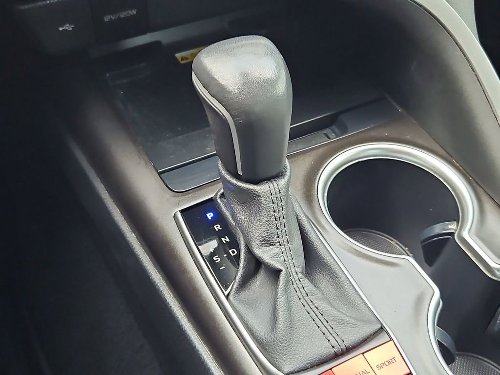 Used 2023 Toyota Camry XLE w/ Cold Weather Package image 27