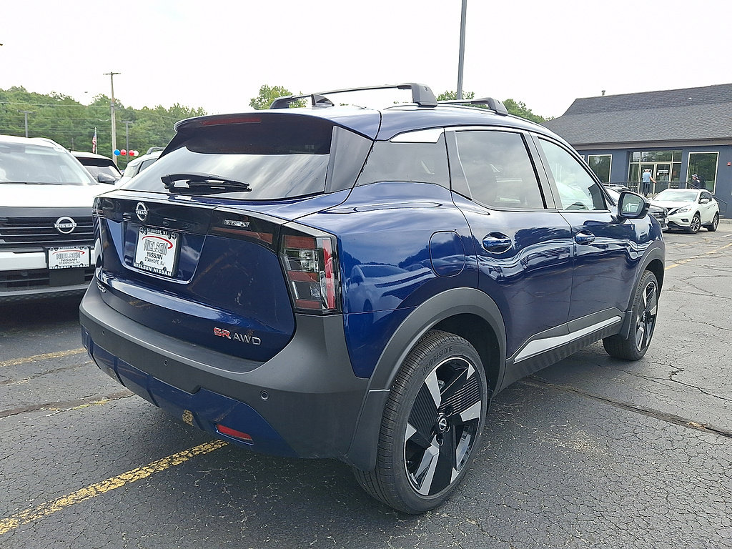 New 2026 Nissan Kicks SR w/ Cold Weather Package AWD/4WD image 4