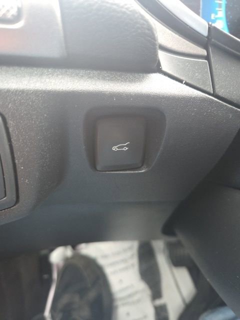 Used 2019 Ford Fusion SE image 23