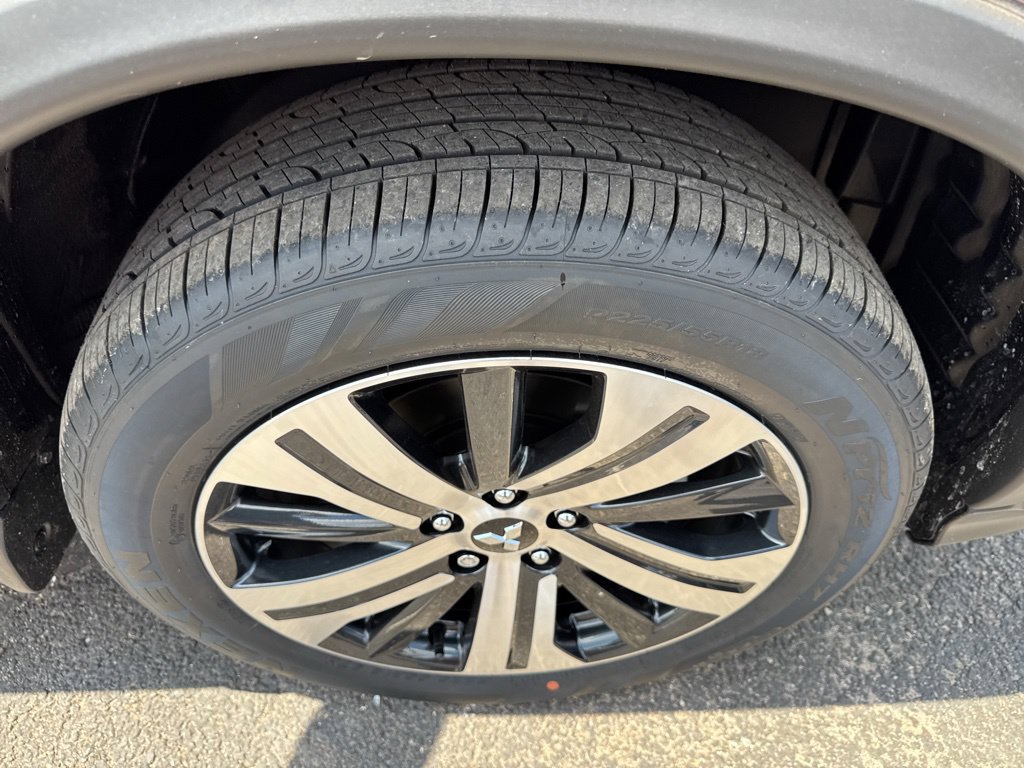 New 2027 Mitsubishi Outlander Sport SE FWD image 42