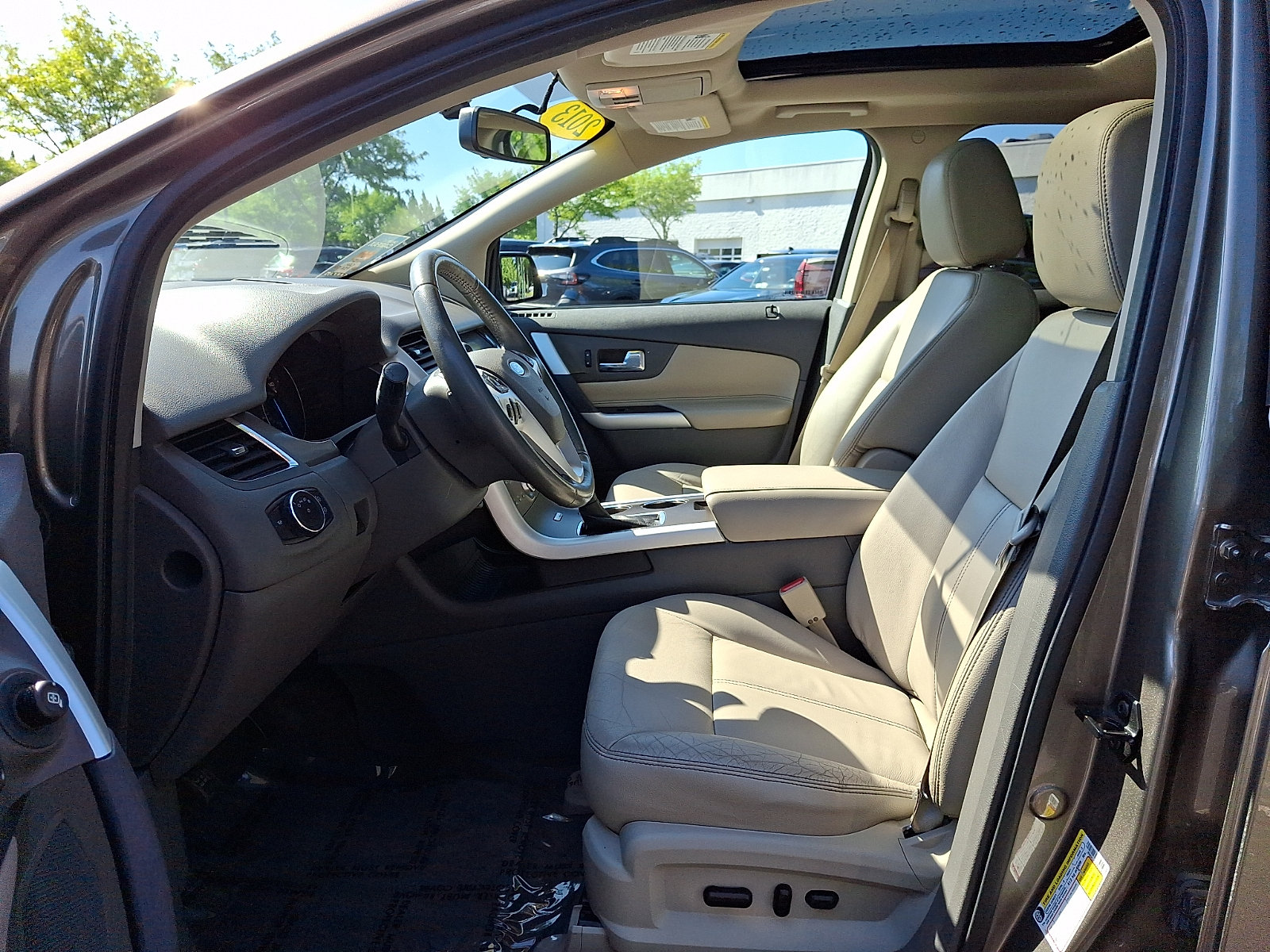 Used 2013 Ford Edge SEL FWD image 13