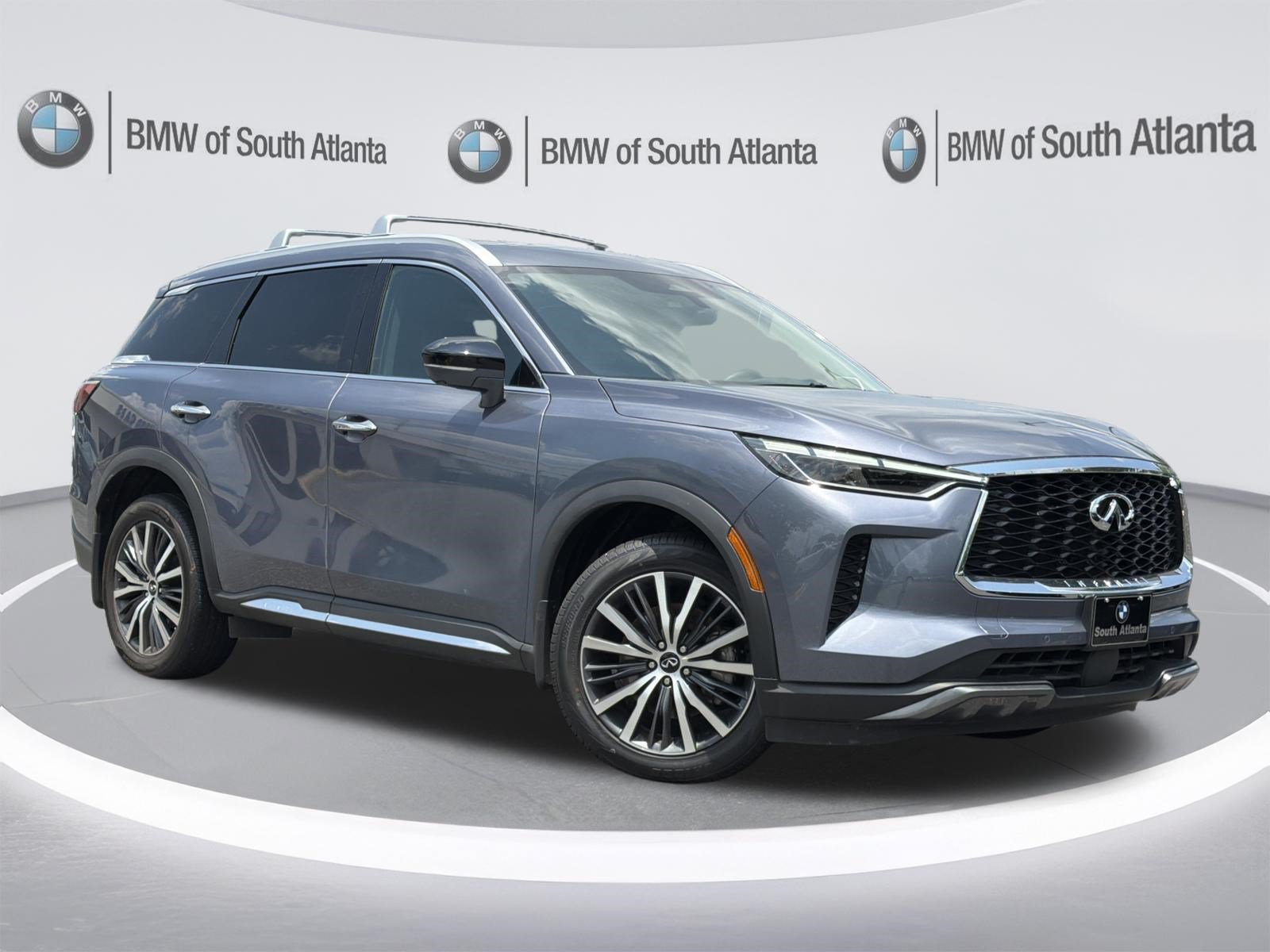 Used 2023 INFINITI QX60 Sensory w/ Vision Package AWD/4WD image 2