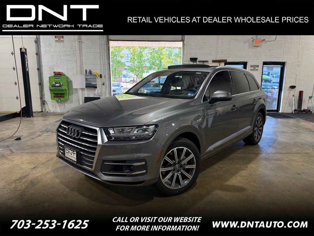 Used 2017 Audi Q7 3.0T Prestige AWD/4WD image 1
