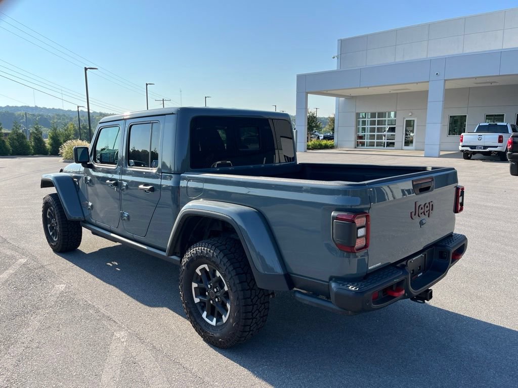 Used 2026 Jeep Gladiator Rubicon AWD/4WD image 3