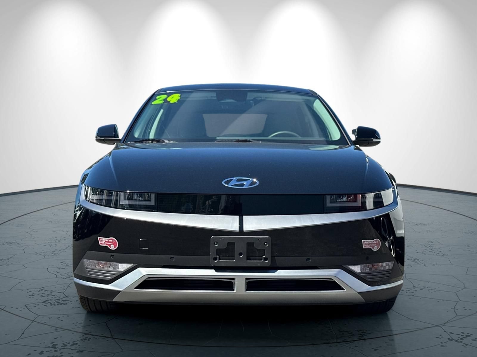 Used 2024 Hyundai Ioniq 5 SEL RWD image 9