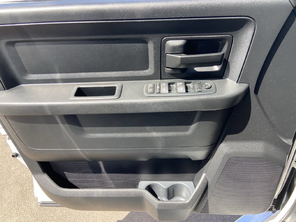 Used 2016 RAM 1500 HFE w/ Quick Order Package 28F HFE RWD image 15