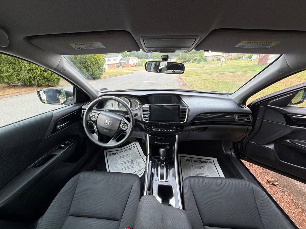 Used 2016 Honda Accord LX image 25