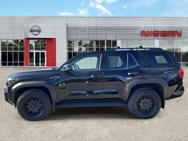 Used 2025 Toyota 4Runner TRD Off-Road Premium image 7