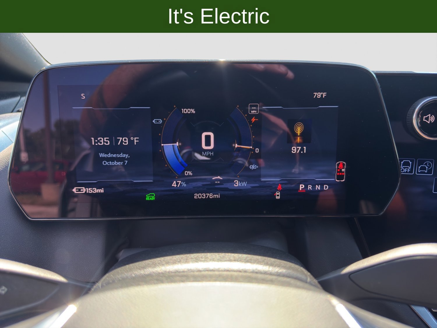 Certified 2024 Chevrolet Equinox EV LT FWD image 11