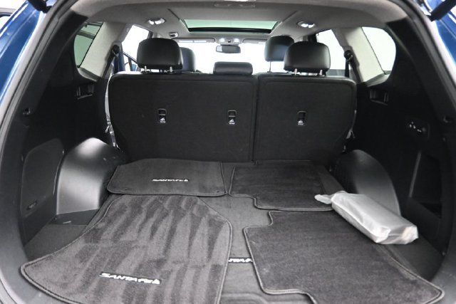 Used 2019 Hyundai Santa Fe AWD image 25