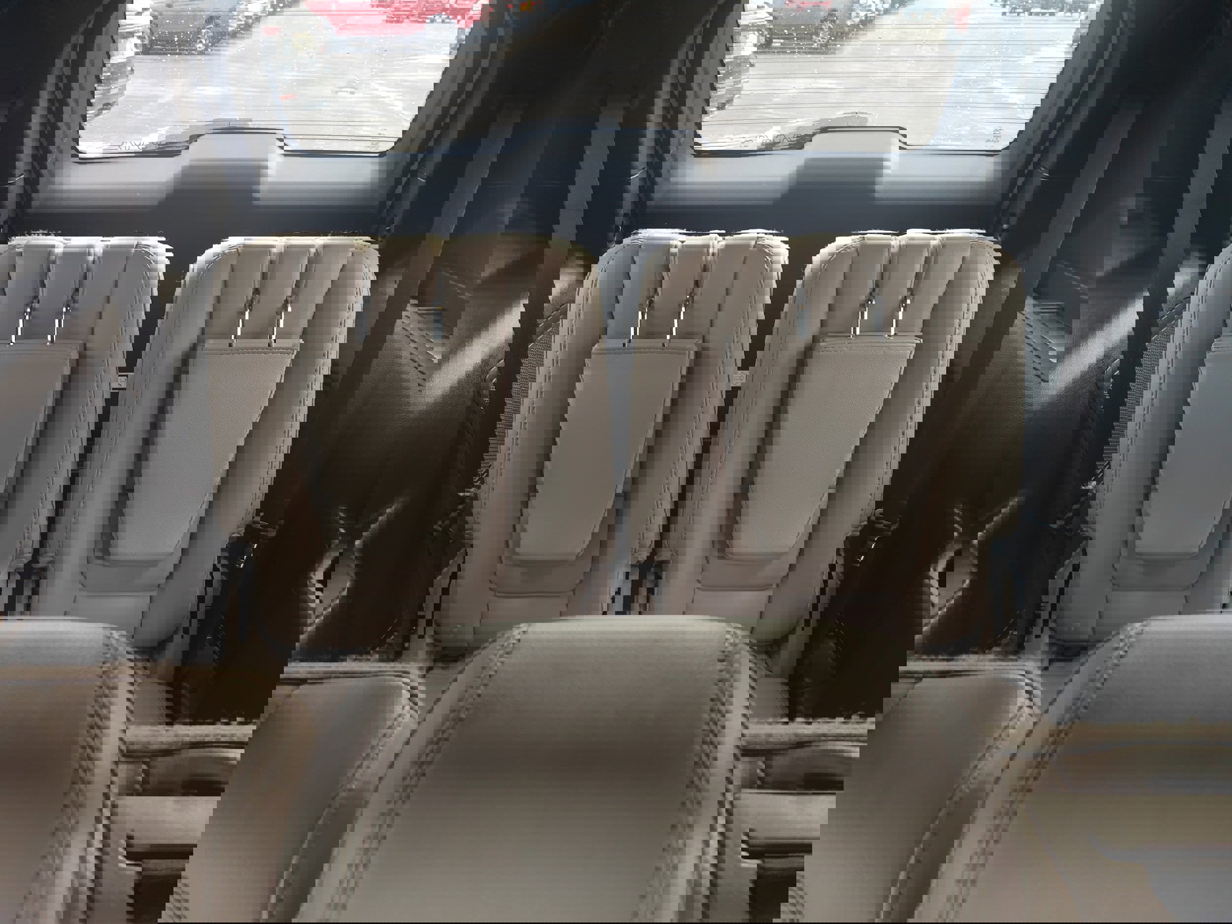 Used 2013 Ford Explorer Limited image 12