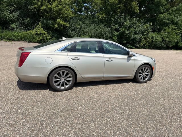 Used 2013 Cadillac XTS Luxury w/ Driver Awareness Package FWD image 12