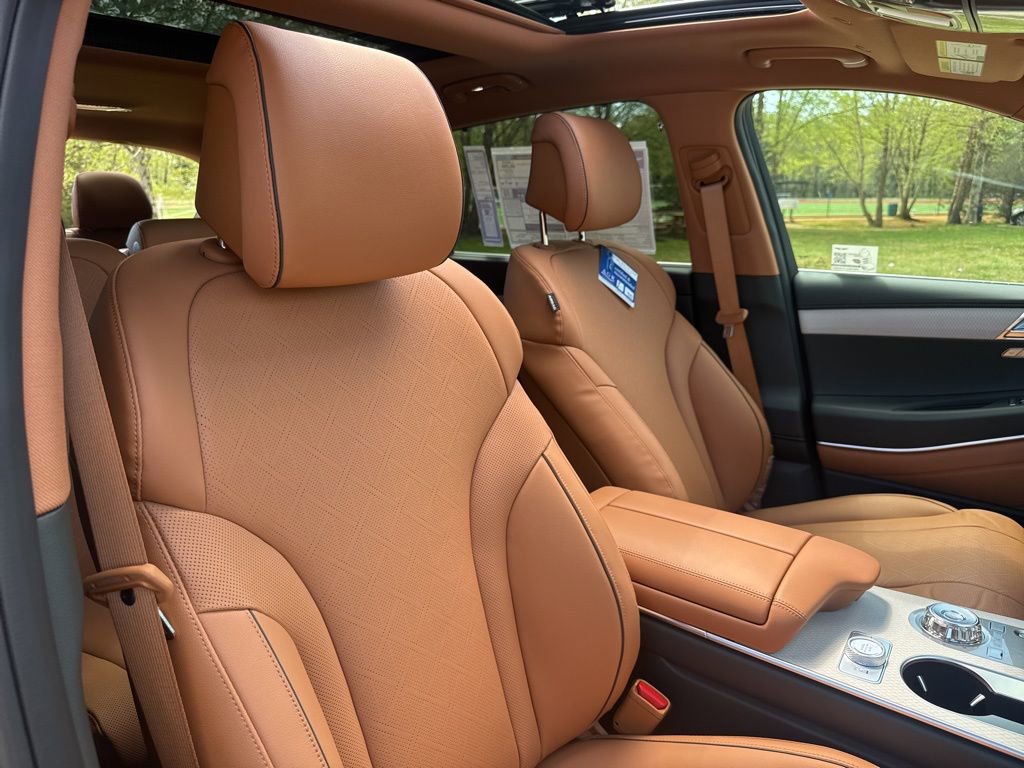 New 2026 Genesis GV80 2.5T Prestige AWD/4WD image 38