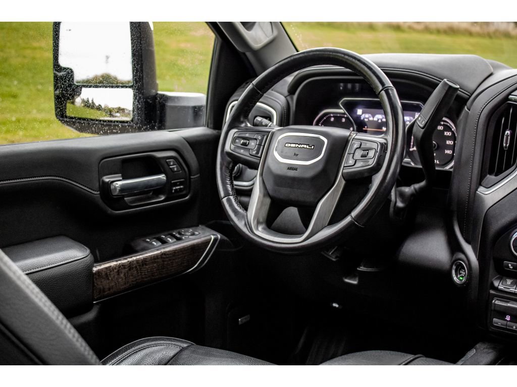 Used 2023 GMC Sierra 3500 Denali w/ Denali Ultimate Package image 36