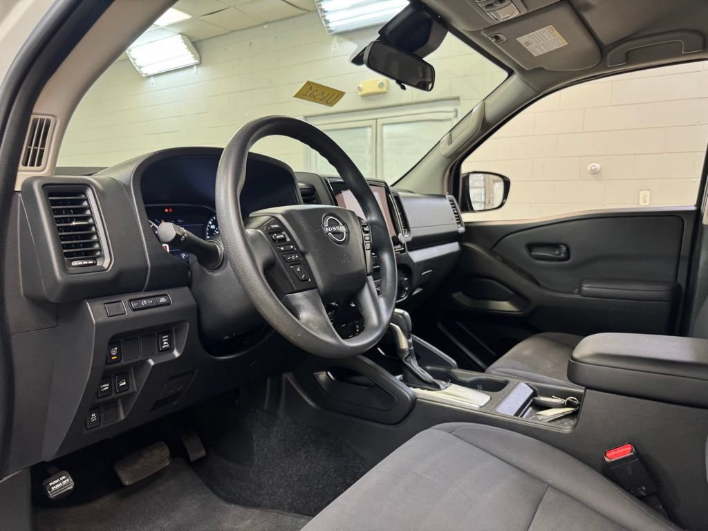 Used 2024 Nissan Frontier S w/ Technology Package AWD/4WD image 14