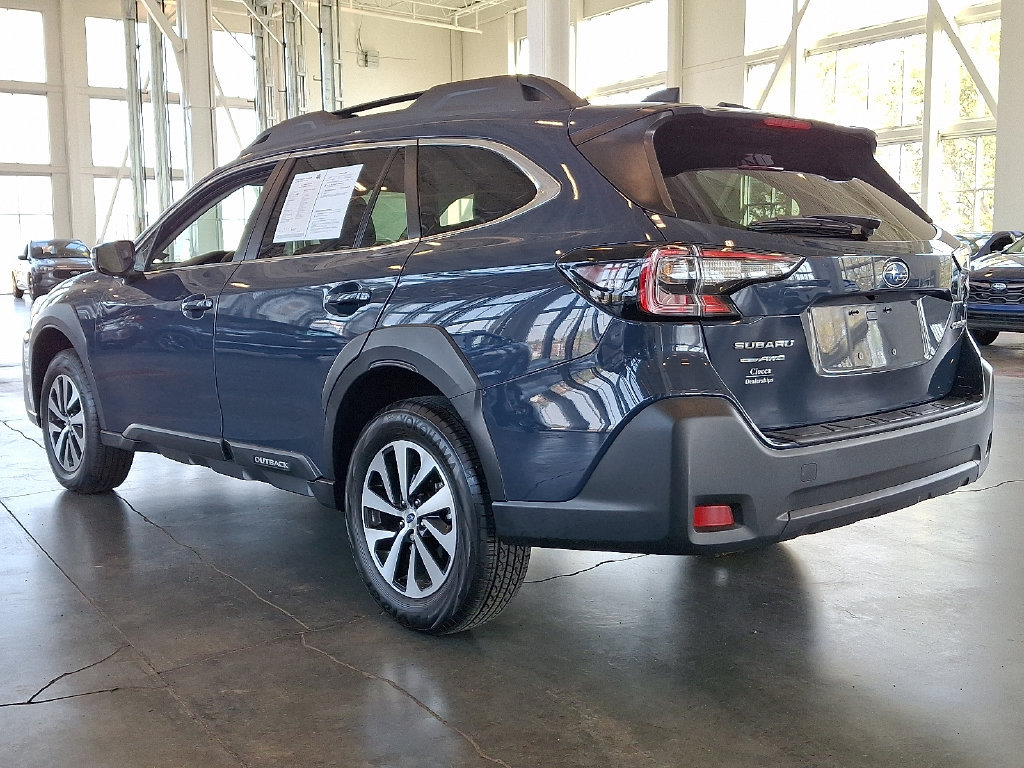 Certified 2025 Subaru Outback Premium w/ Popular Package #1A AWD/4WD image 7