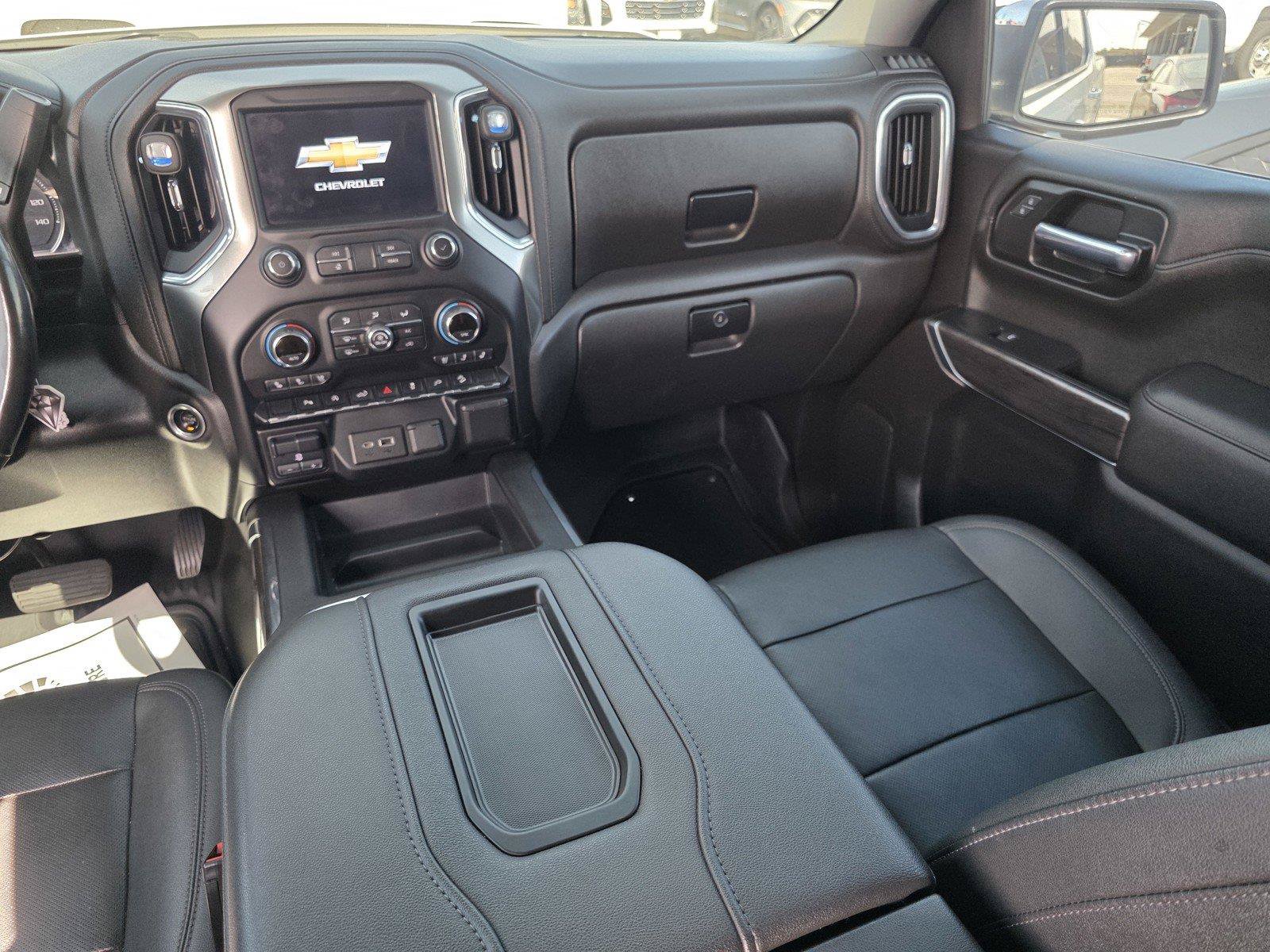 Used 2021 Chevrolet Silverado 1500 LTZ w/ Z71 Off-Road Package AWD/4WD image 12