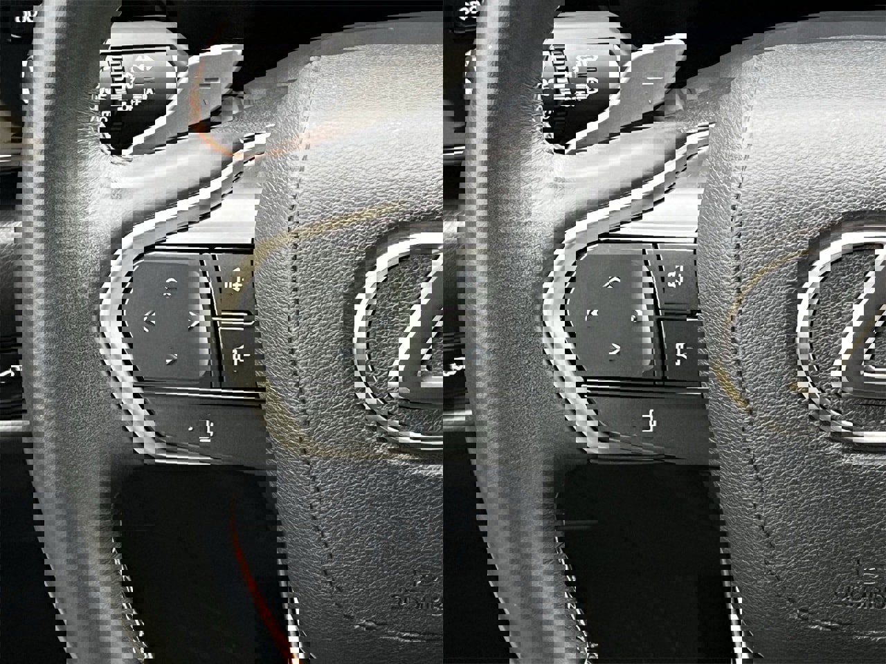 Used 2024 Lexus NX 300h AWD w/ Luxury Package image 12