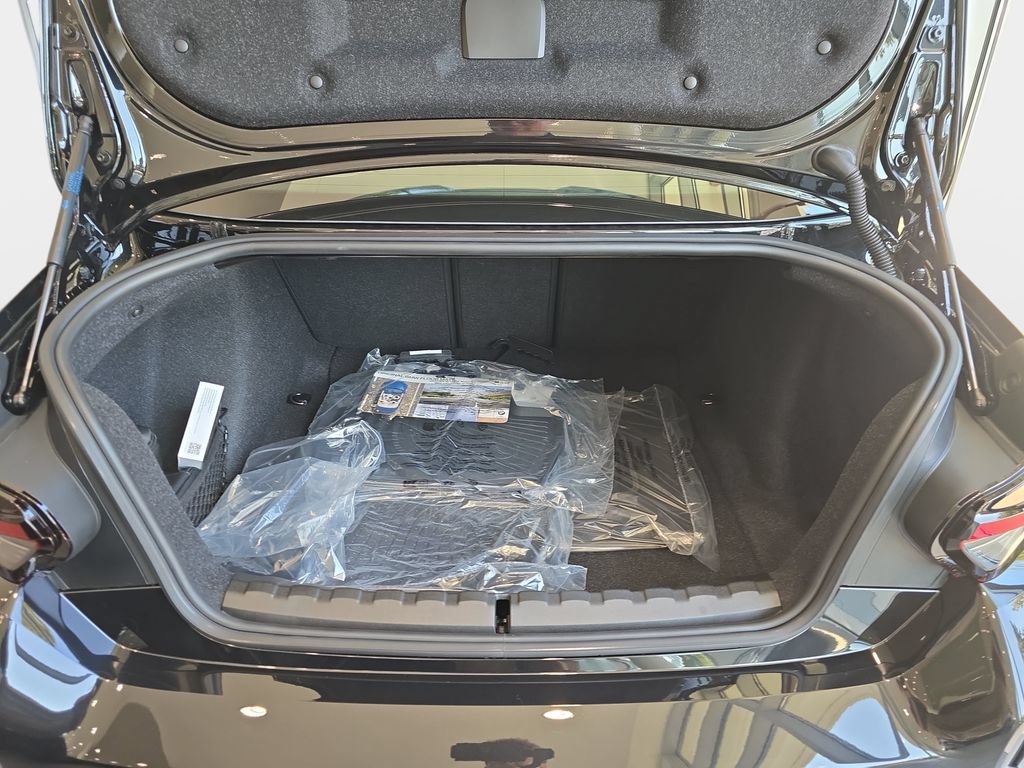 New 2026 BMW M2 w/ Lighting Package RWD image 9