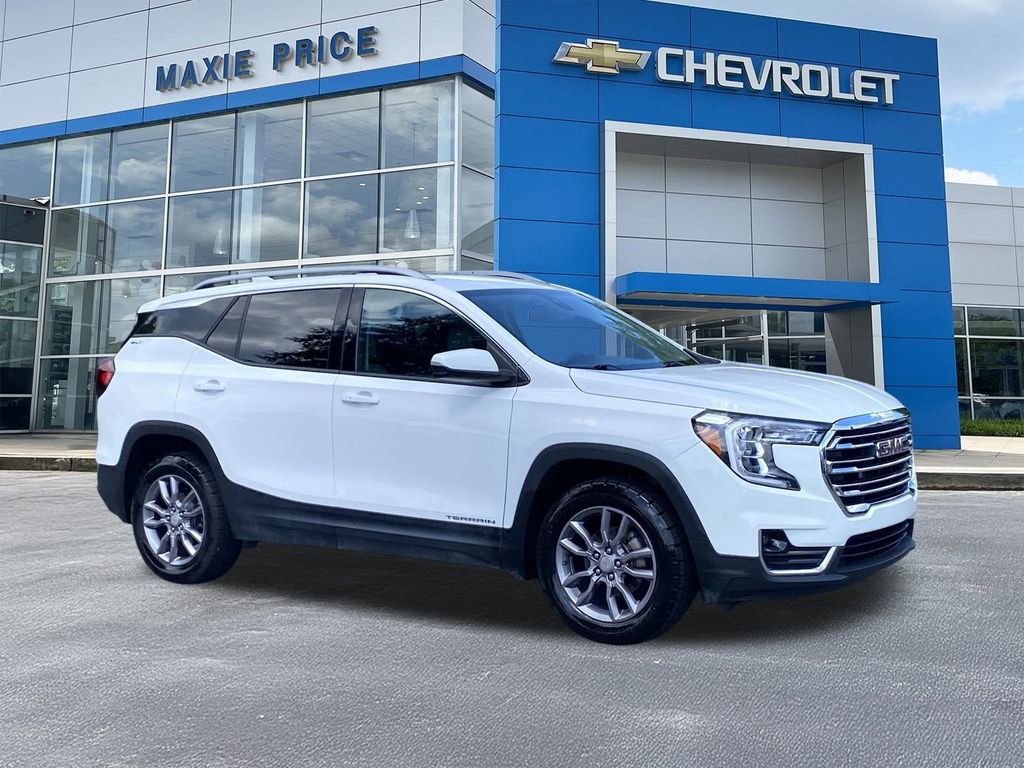 Used 2023 GMC Terrain SLT