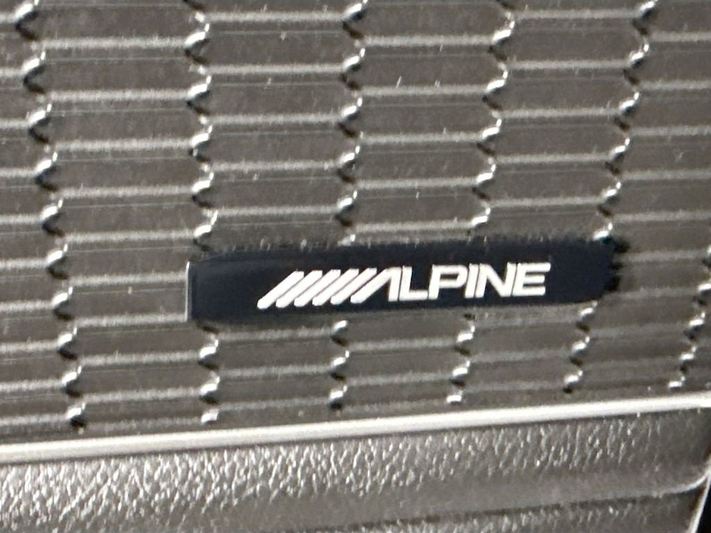 Used 2022 Jeep Grand Cherokee Limited 4xe image 12