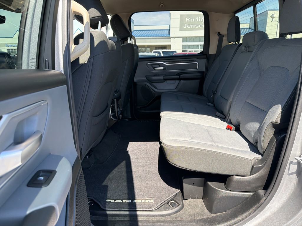 Used 2020 RAM 1500 Big Horn AWD/4WD image 23