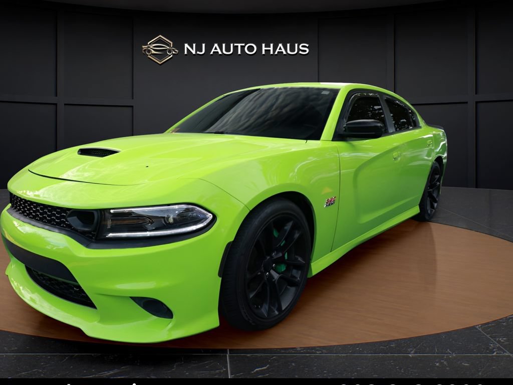 Used 2023 Dodge Charger Scat Pack w/ Plus Group RWD image 4