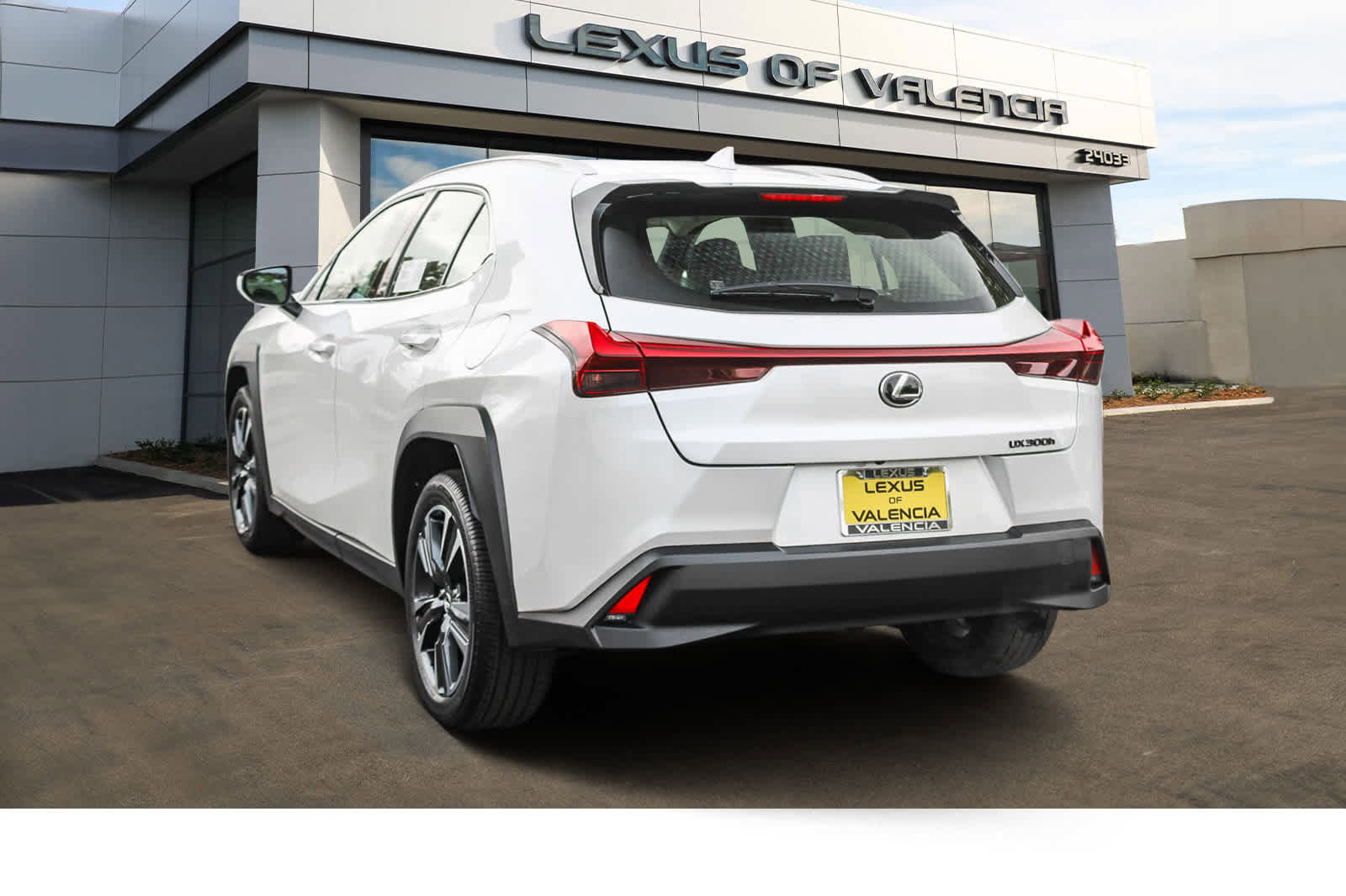 New 2025 Lexus UX 300h FWD image 6