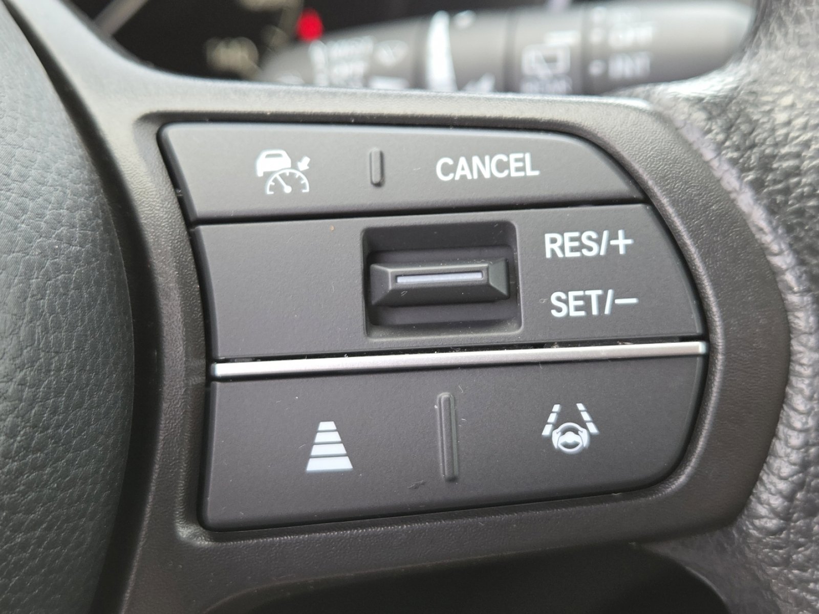 Used 2024 Honda CR-V EX image 6