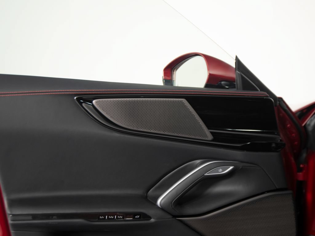 Used 2025 Ferrari Purosangue AWD/4WD image 12