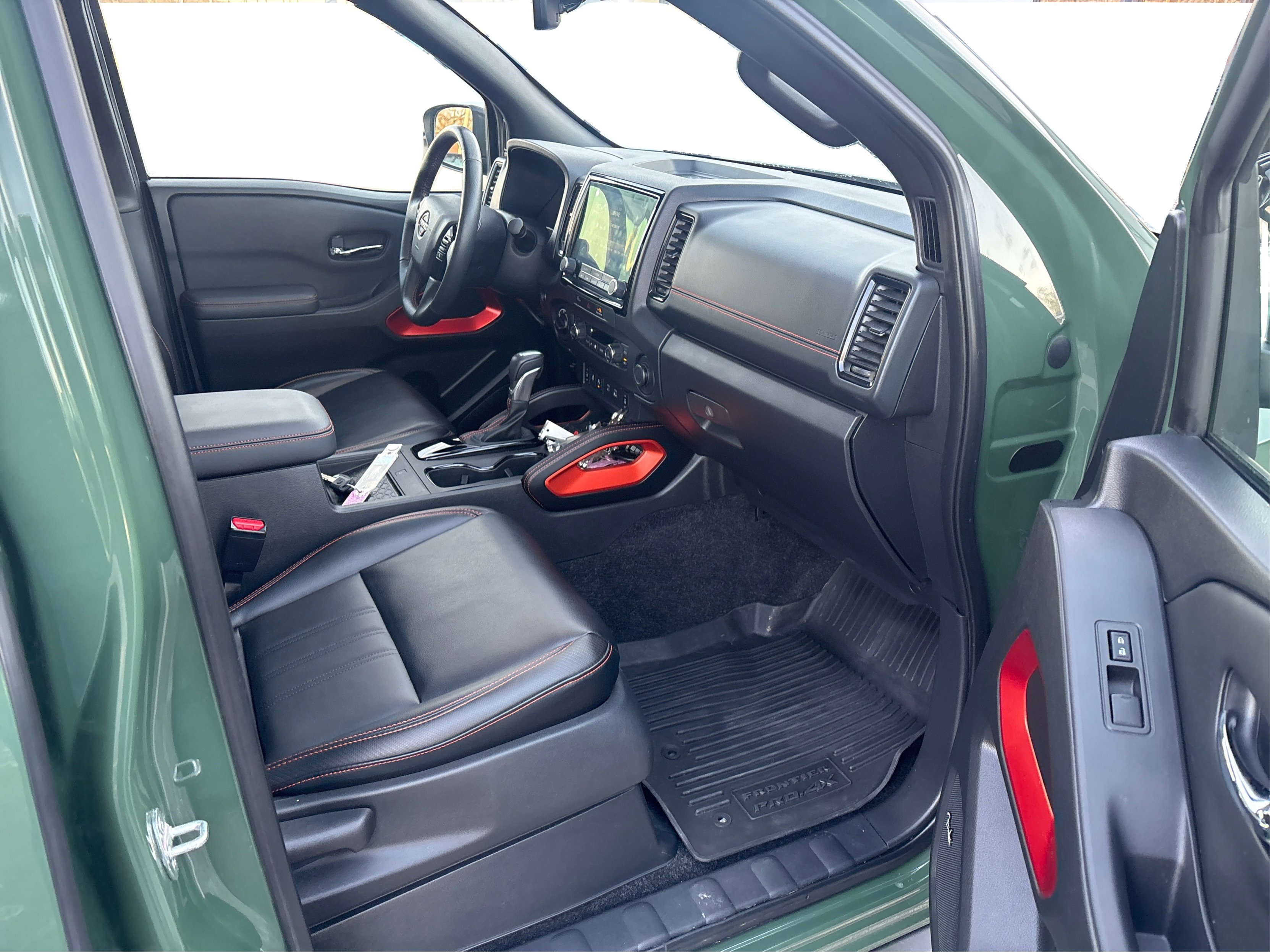 Used 2024 Nissan Frontier PRO-4X w/ Pro Premium Package image 20