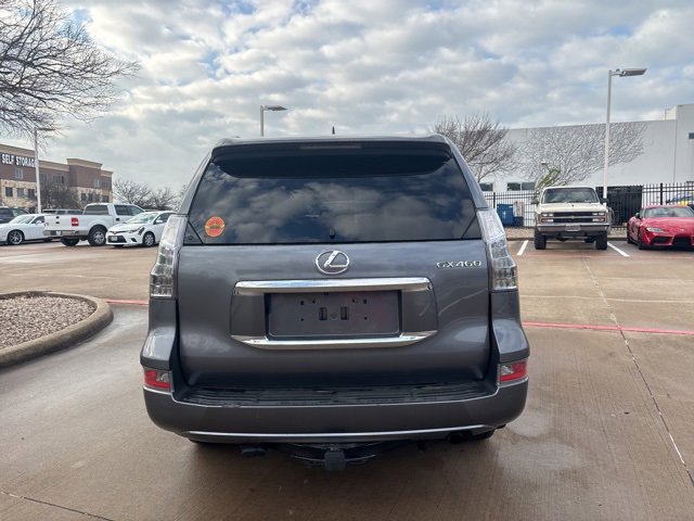 Used 2016 Lexus GX 460 image 6