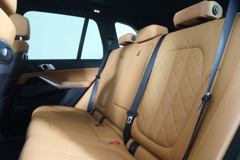 Certified 2026 BMW X5 sDrive40i image 16