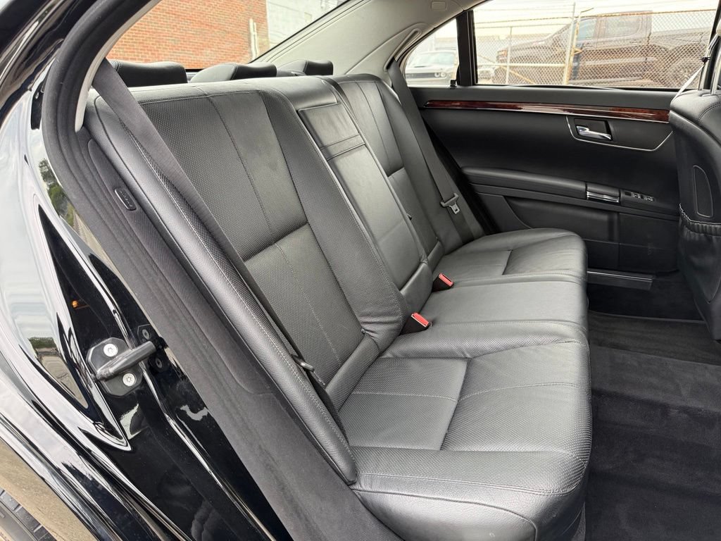 Used 2008 Mercedes-Benz S 550 image 15