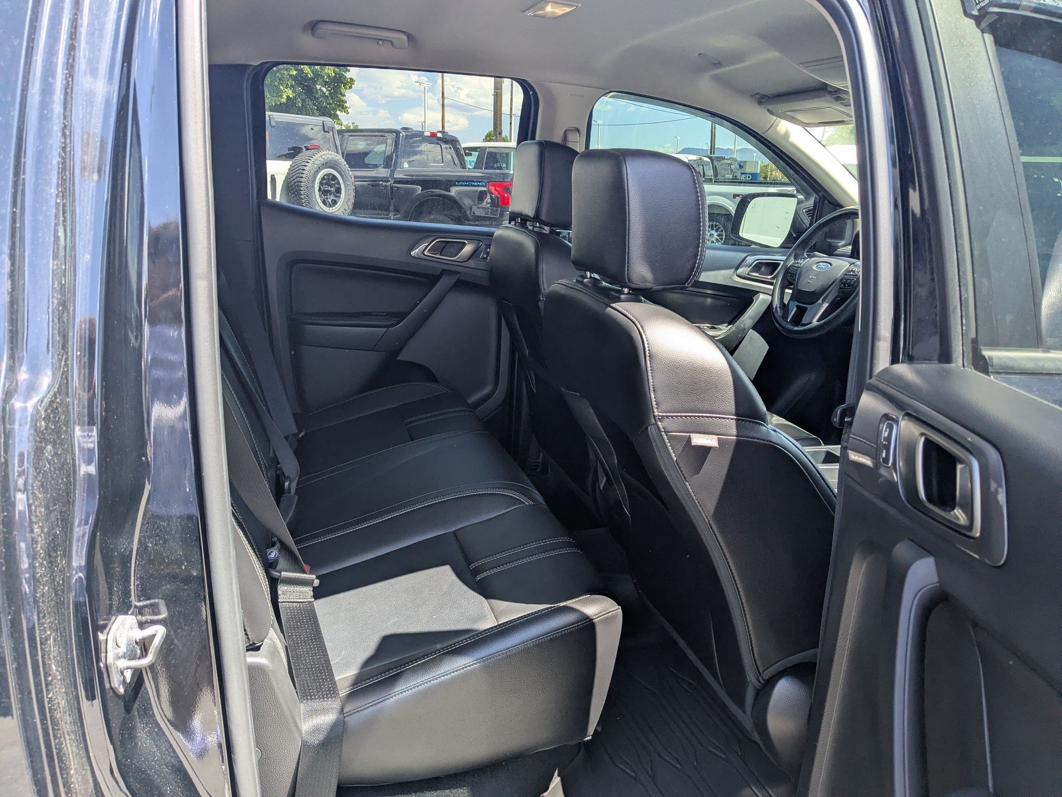 Used 2023 Ford Ranger Lariat w/ Equipment Group 501A High AWD/4WD image 34