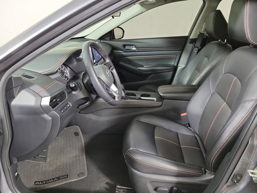 Used 2020 Nissan Altima 2.5 SR w/ Premium Package image 22