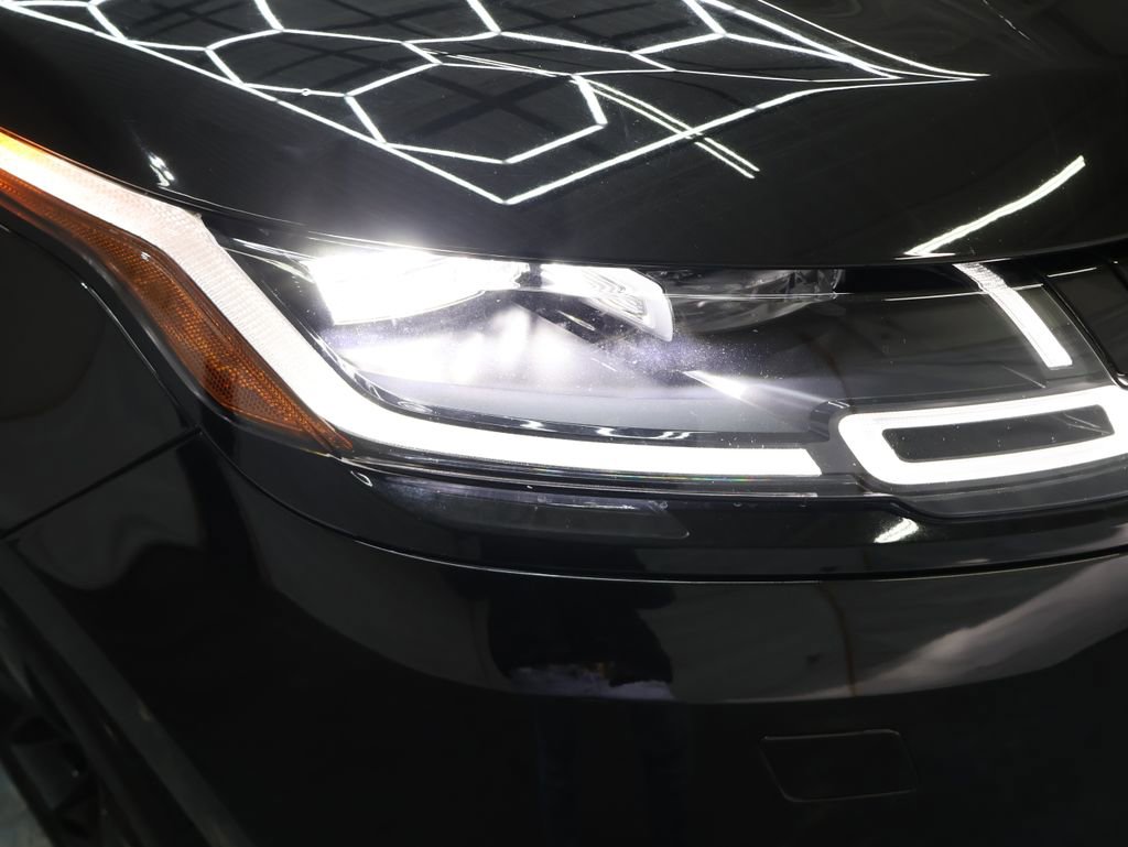 Used 2018 Land Rover Range Rover Velar S image 27