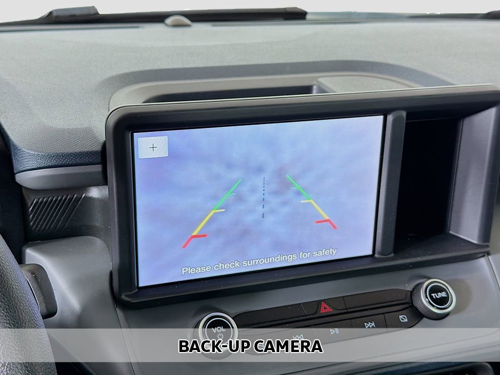 Used 2023 Ford Maverick XL FWD image 3
