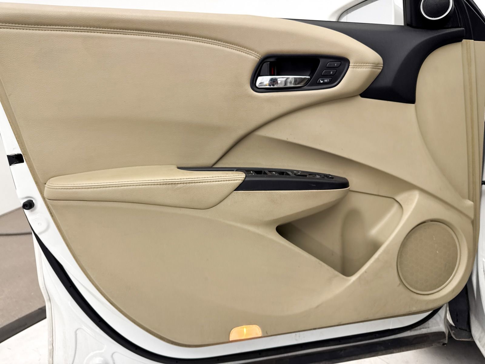 Used 2015 Acura RDX FWD w/ Technology Package image 24