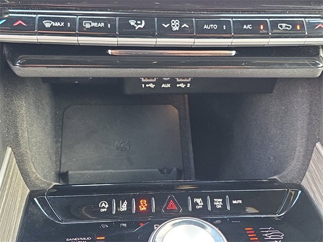 Used 2024 Jeep Wagoneer Series III image 37