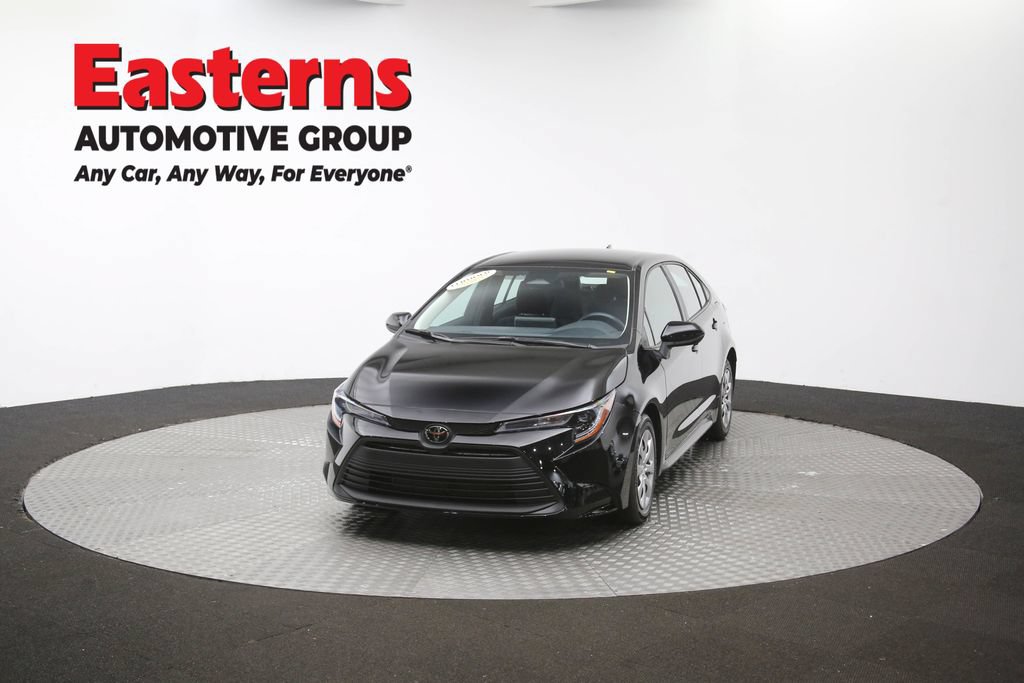 Used 2025 Toyota Corolla LE FWD image 55