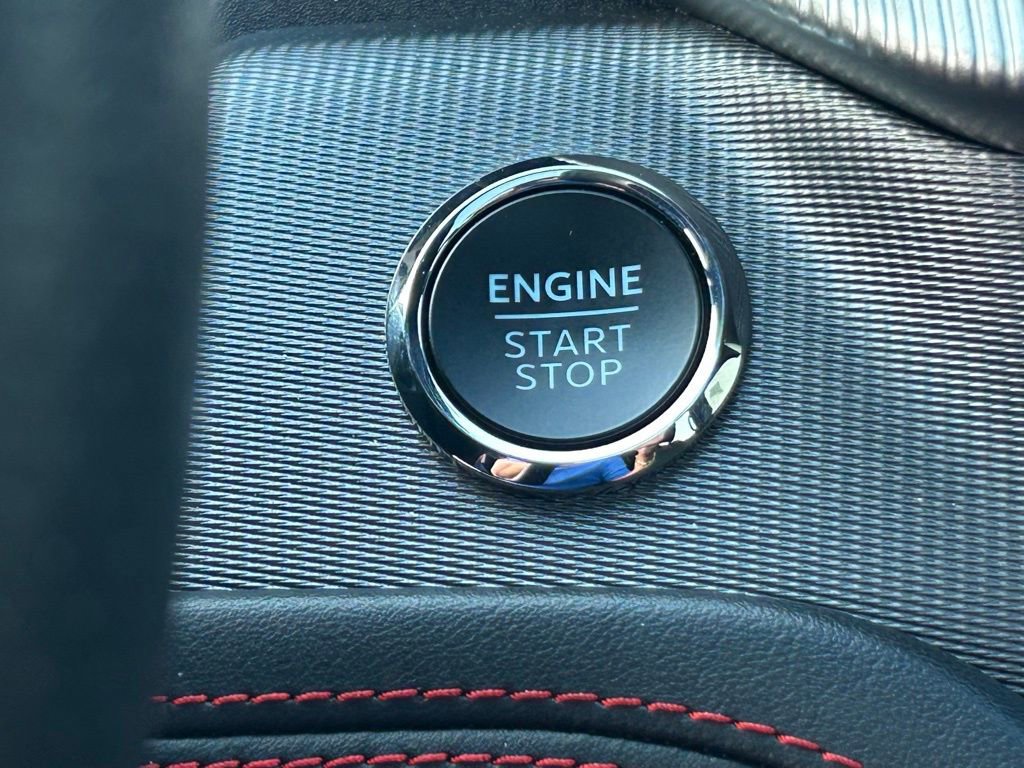 Used 2025 Ford Explorer ST image 46