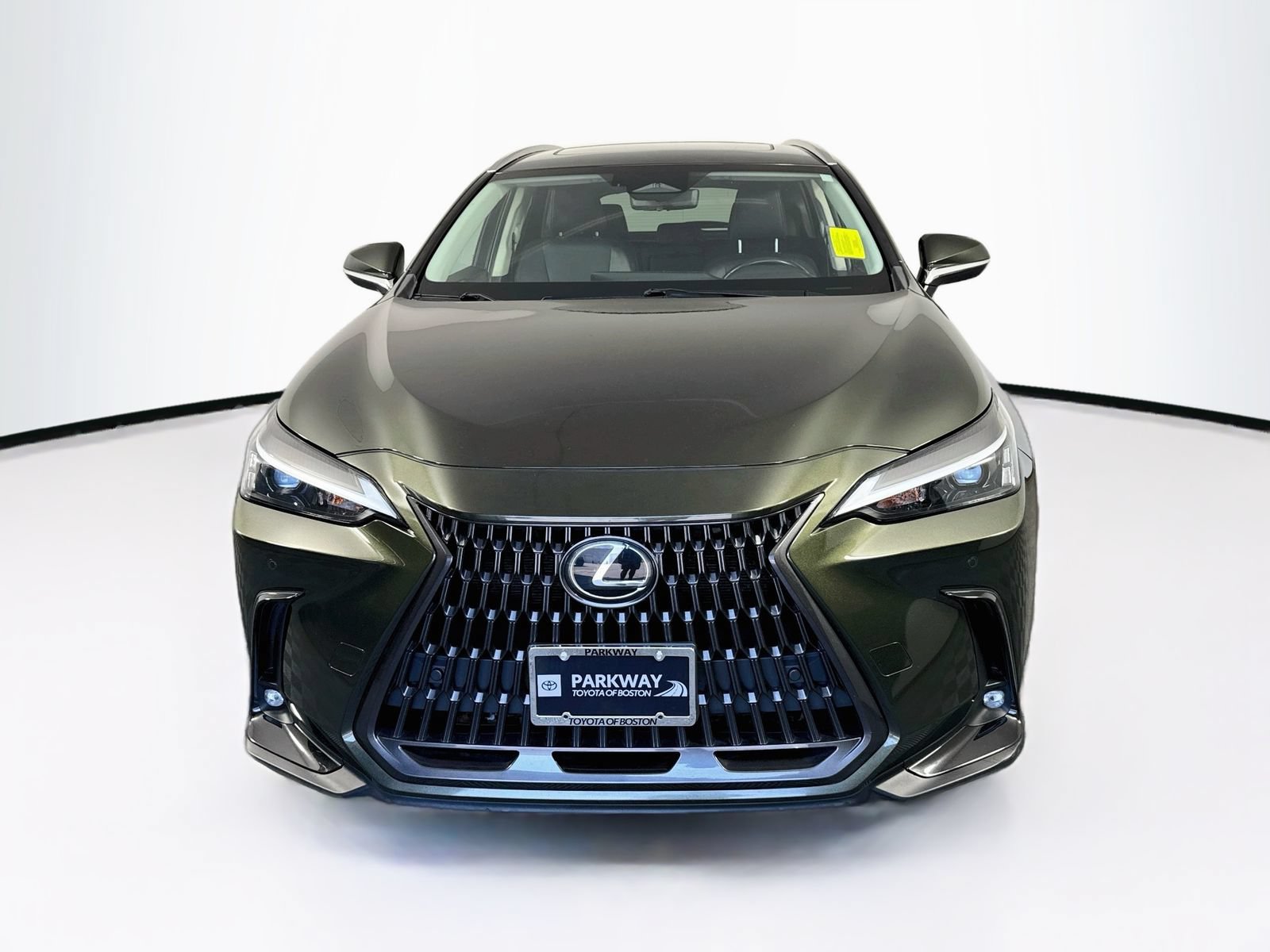 Used 2023 Lexus NX 350 AWD image 2