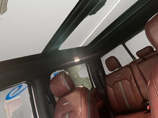 Used 2018 Ford F150 Platinum w/ Equipment Group 701A Luxury AWD/4WD image 4